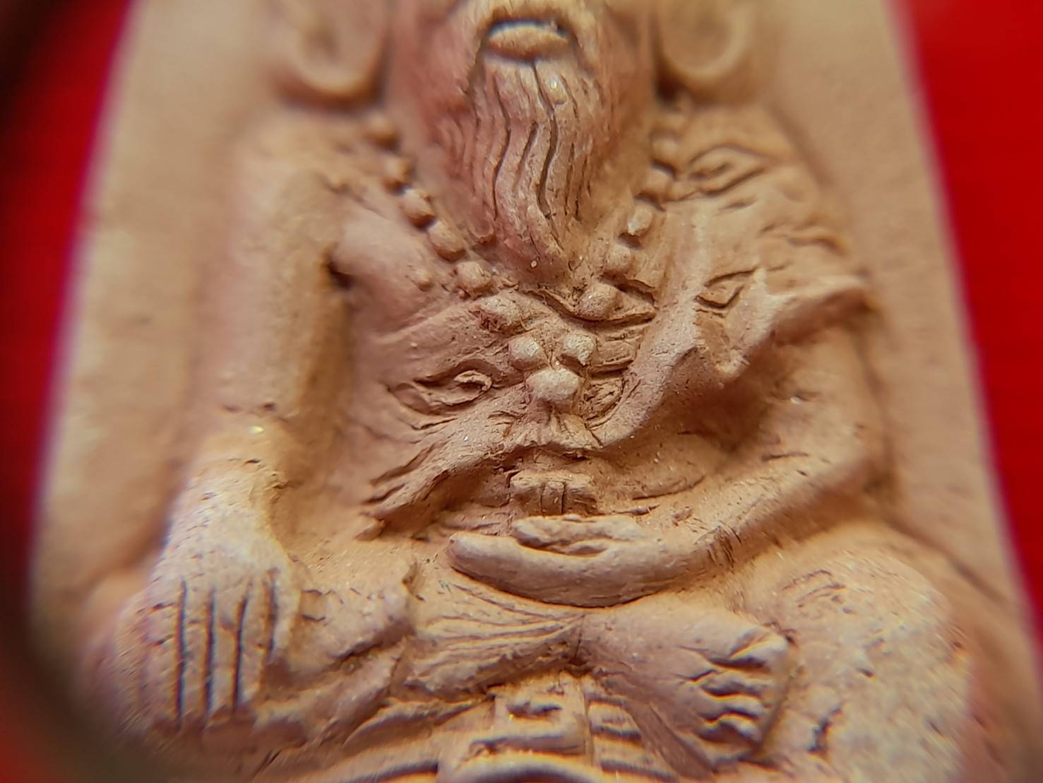 ปู่ฤาษีนารอด นั่งกลองตะโพน หลังยันต์พระพุทธเจ้าห้าพระองค์ เนื้อดินเผ่า(9ตะโพน) ปี2558 #รับประกันแท้ - (หลวงพ่อใจ วัดพระยาญาติ จ.สมุทรสงคราม ปลุกเสก)