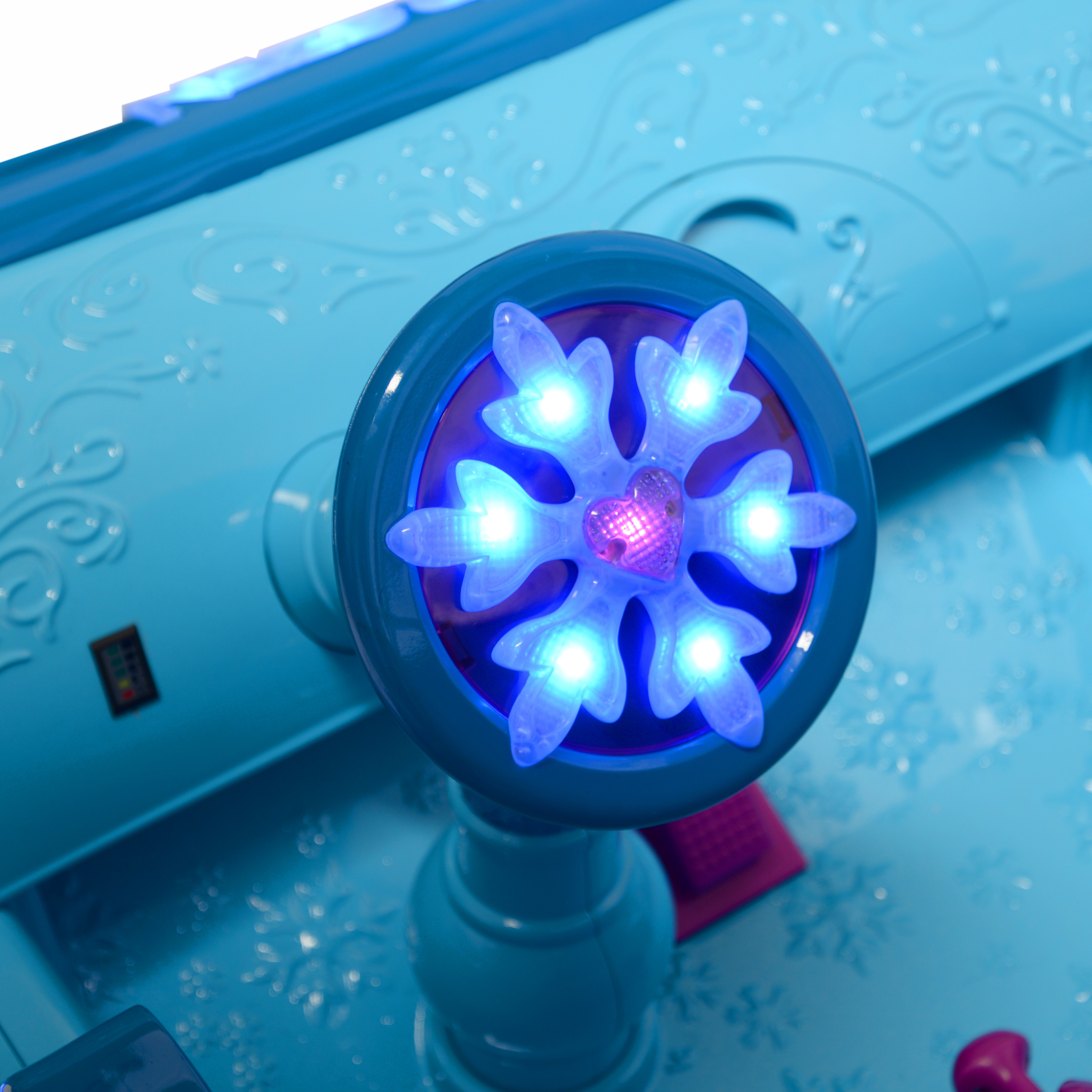 รถลากเลื่อนแบตเตอรี่ Disney Frozen 12-Volt Ride-On Sleigh