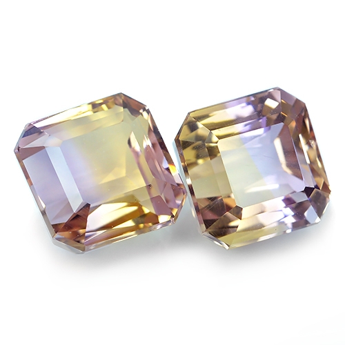 BI-Colour Ametrine พลอยอเมทินต์ พลอยธรรมชาติ 100% มี 2 สีใน 1 เม็ด สีม่วงและสีเหลือง สีหวานสวย รูปสี่เหลี่ยมตัดมุม น้ำหนักรวม 13.66 กะรัต