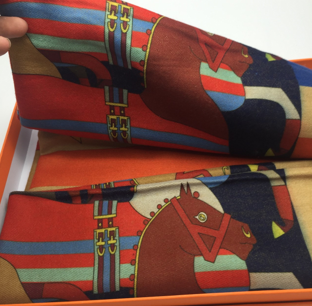 ผ้าพันคอ hm ผ้าคลุมไหล่ hm wool อปก ครบ พรีออเดอร์ได้ค่ะ