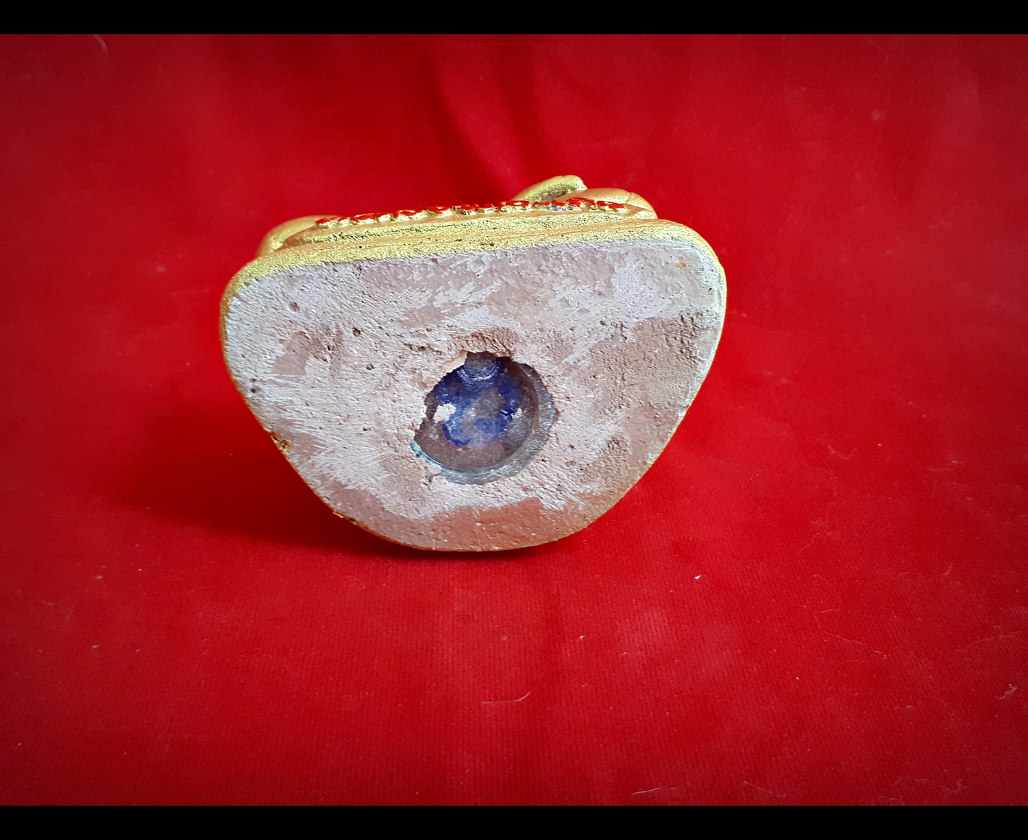 รูปหล่อ พระปิดตา (ขนาดตั้งบูชา) (มวลสารผง หลวงพ่อแก้ว วัดเครื่อวัลย์) - หลวงพ่อเณร วัดทุ่งเศรษฐี