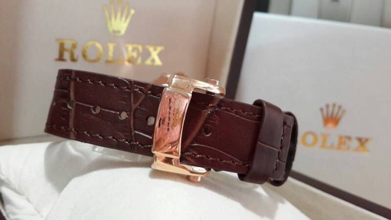 นาฬิกา Patek Philippe รุ่น Nautilus สี Pink Gold สายหนังสีน้ำตาล หน้าปัดสีน้ำตาล