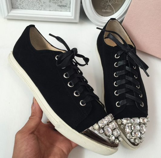พร้อมส่ง รองเท้า mm sneakers 2015 หัวเพชร สอบถามไซส์ได้ค่ะสต็อคของเปลี่ยนตลอด