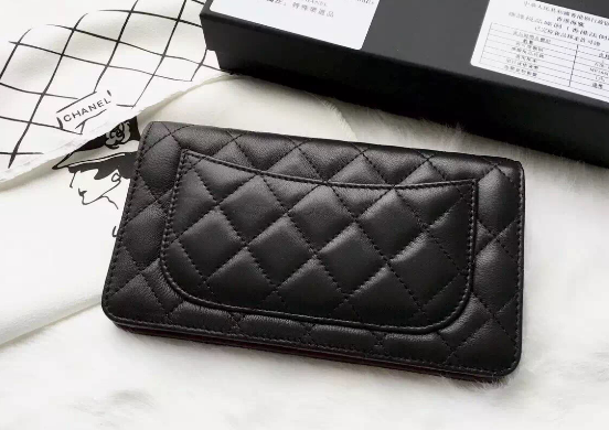 กระเป๋าสตางค์ cn lamb skin zippy wallet ใบยาว สีดำ