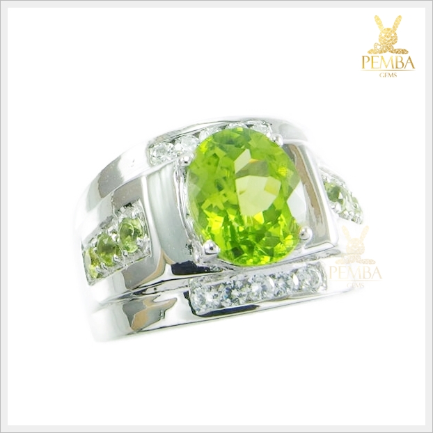 แหวนเพริดอตแท้ สีเขียวสด เงินแท้925 ชุบทองคำขาว ไซส์ใหญ่หายาก