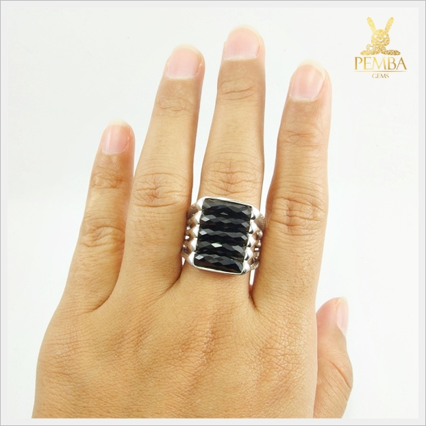 แหวนนิลแท้ 5 แถว โดดเด่นเต็มๆ นิ้ว เงินแท้925 ชุบทองคำขาว