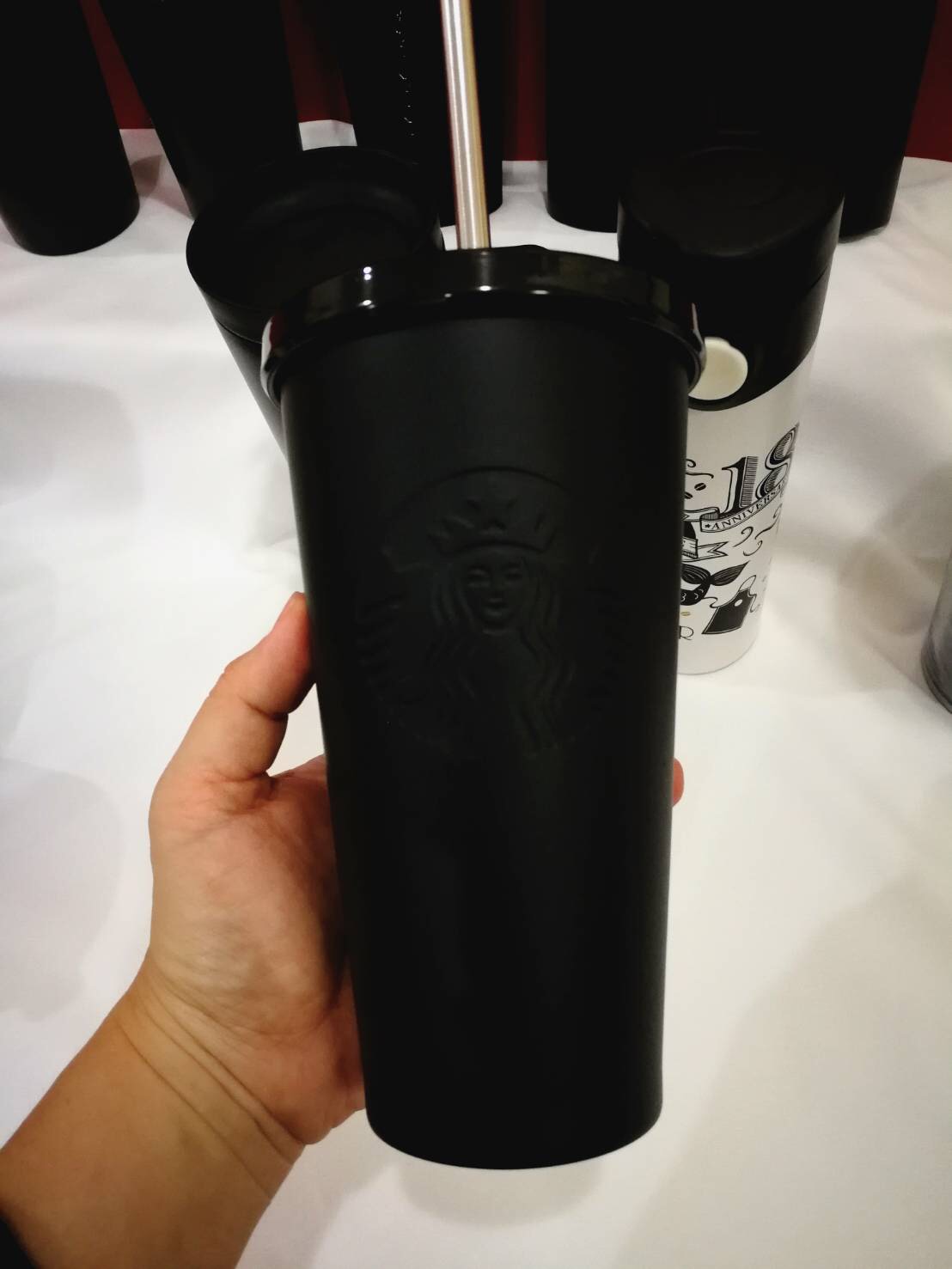 #ใบนี้ห้ามพลาด #แก้วสตาร์บัคส์สีดำที่ใครๆตามหา Starbucks USA Cold Cup Stainless 16 Oz Matte Black แก้วสตาร์บัคส์แท้ดำด้านขนาด16ozขนาดกลางที่ สแตนเลสหนา2ชั้น หายาก สีดำด้านเท่ห์ที่อเมริกาฮิตมาก