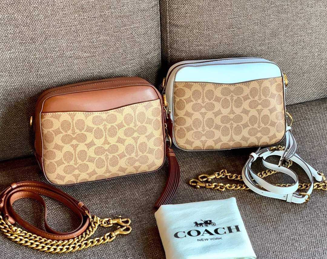 COACH CROSSBODY BOX BAG กระเป๋าสะพายข้าง crossbody (แอดไลน์ก่อนสั่งซื้อ)