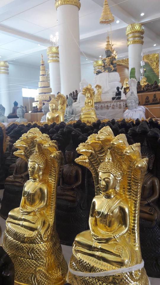 หลวงพ่อเจ็ดกษัตริย์ พระพุทธสิริสัตตราช ( พระบูชา ขนาดหน้าตัก 3 นิ้ว เนื้อโลหะชนวน ปิดทองคำแท้ )