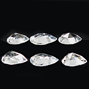 พลอยเนื้อแข็ง สีขาว White Sapphire รูปหยดน้ำ เจียระไนเหลี่ยมโรสคัทหนักรวม 5.17 กะรัต สีขาว Colourless ไม่ติดเหลือง เนื้อสะอาดมองตาเปล่าไม่มีตำหนิ