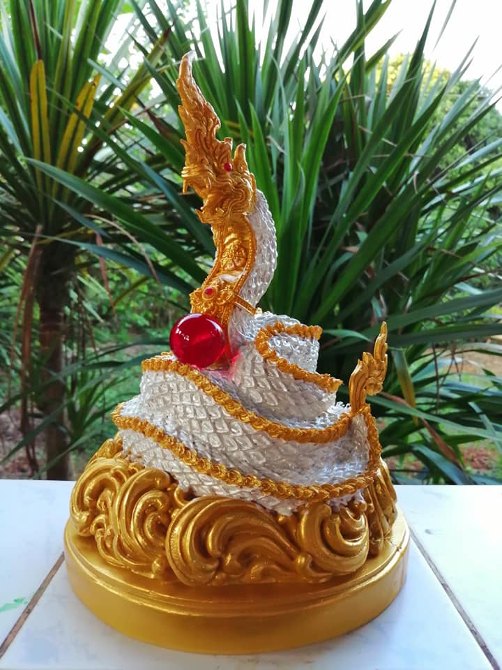 รูปหล่อ พญานาค พญามุจลินท์นาคราช พร้อมลูกแก้ว (งานหล่อเรซิ่นคุณภาพเกรดA) (สูง10.9 ฐานกว้าง7.5 นน.2.5กก) (ขายปลีก ขายส่ง)