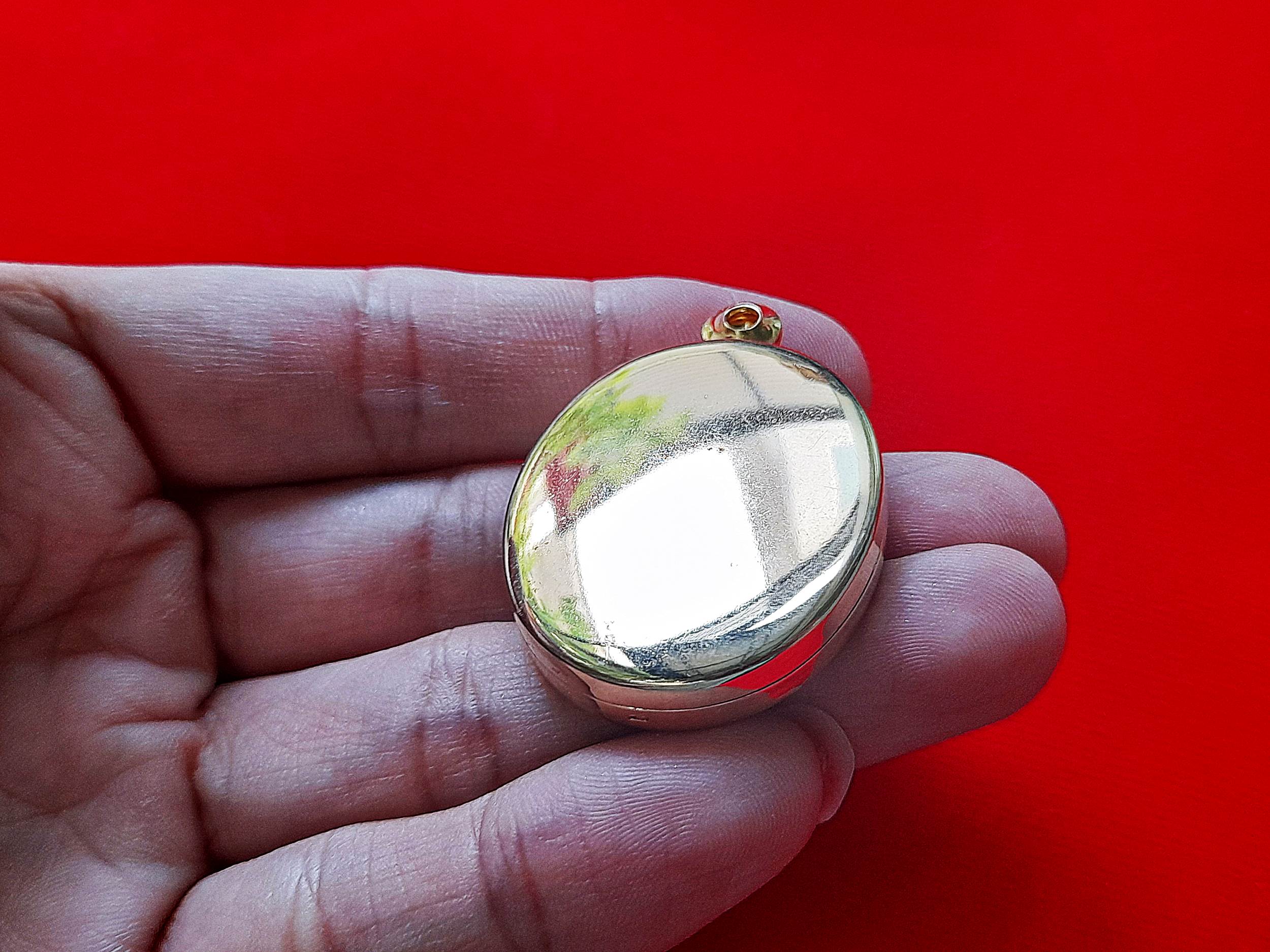 ล็อกเก็ต หลวงพ่อยี วัดดงตาก้อนทอง #รับประกันแท้ - จัดสร้างโดย หลวงพ่อถาวร(ลูกศิษย์หลวงพ่อยี วัดดงตาก้อนทอง)