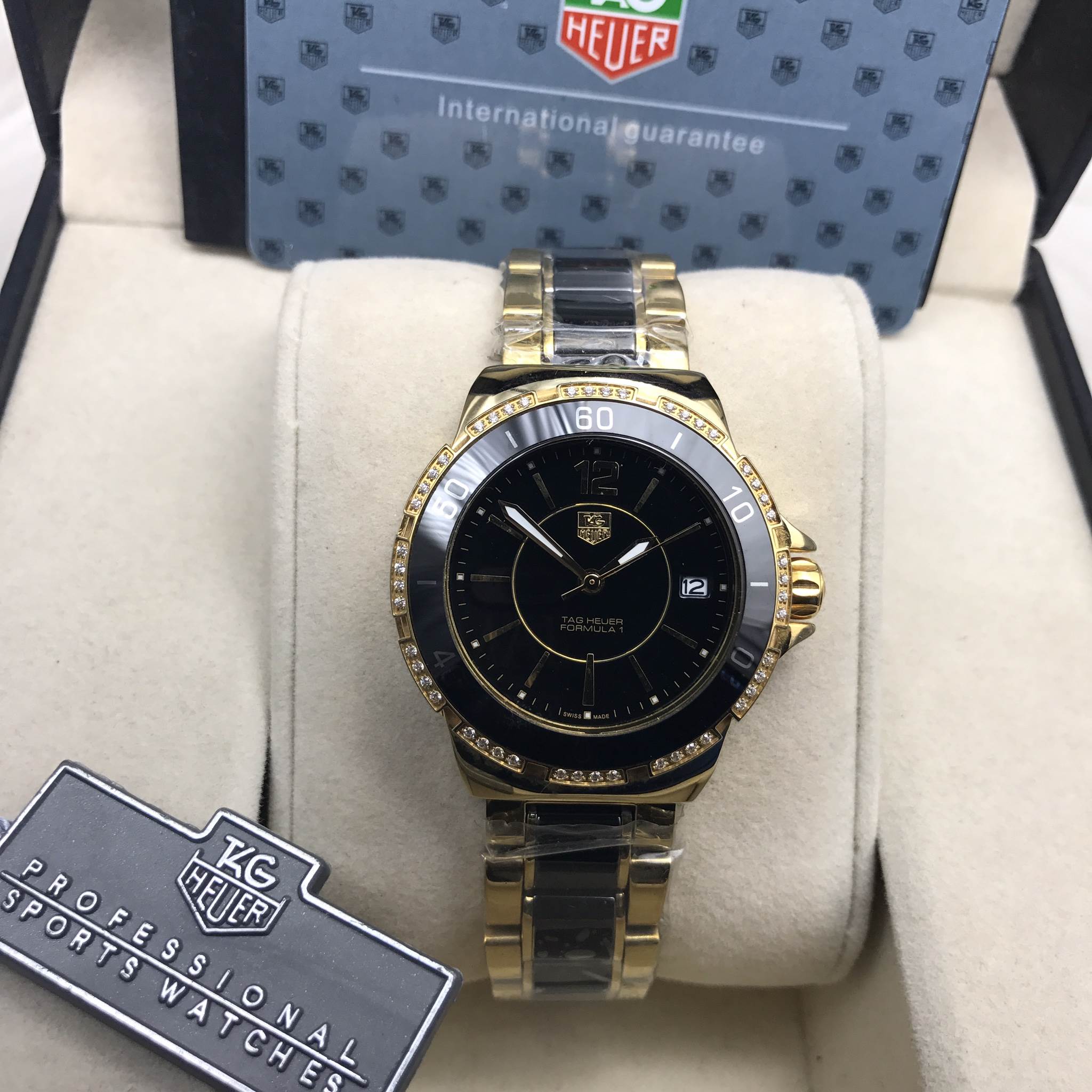 นาฬิกา Tag Heuer Formula 1 Lady Black Ceramic สายเลสสลับเซรามิคสีดำขอบเพชร Pink Gold
