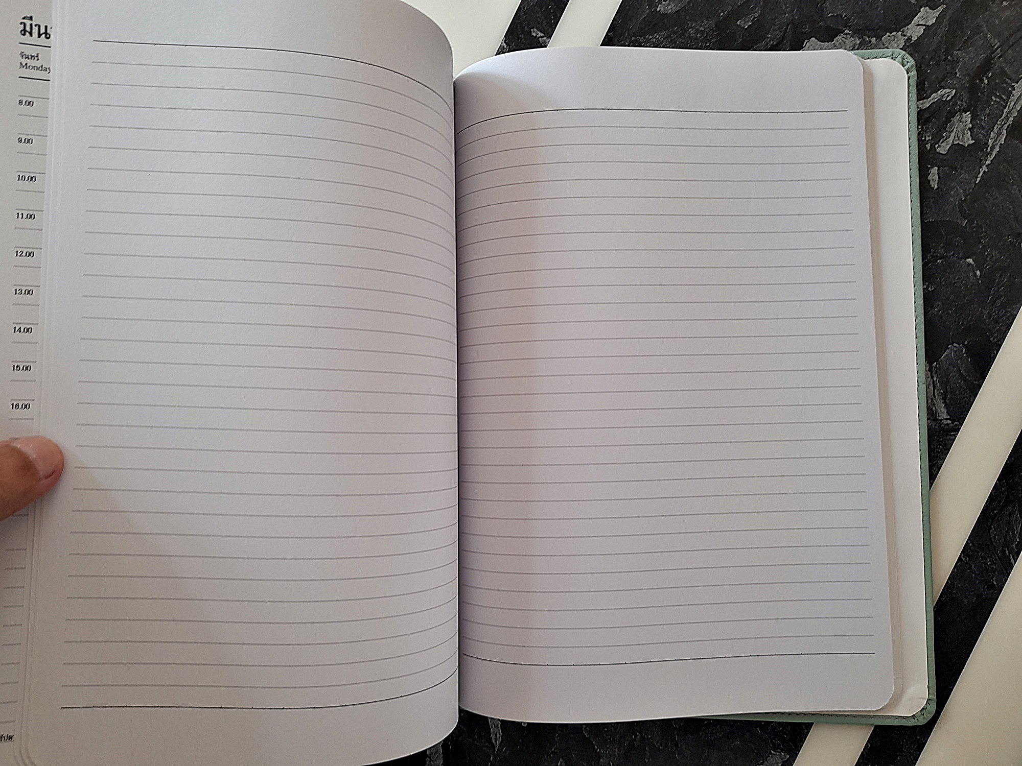 สมุดไดราอารี จดบนทึก ปี2564 (หน้าปกมีรอยจารยันต์ โดย หลวงพ่อเล็ก วัดท่าขนุน ) #รับประกันแท้