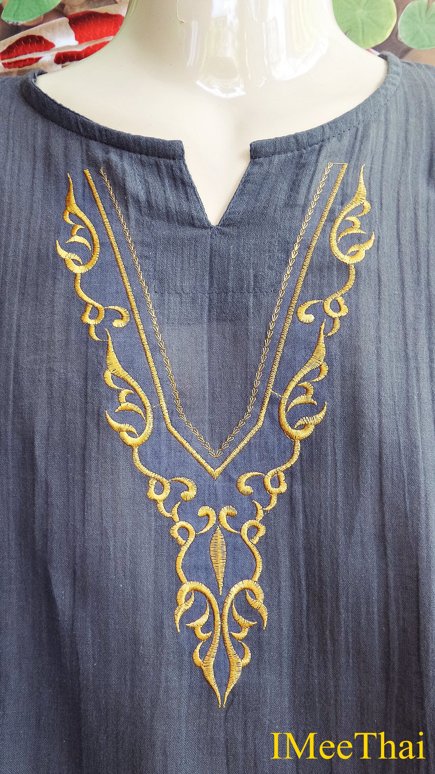 เสื้อ ลายไทย สีเทา ลายกนกสีทอง