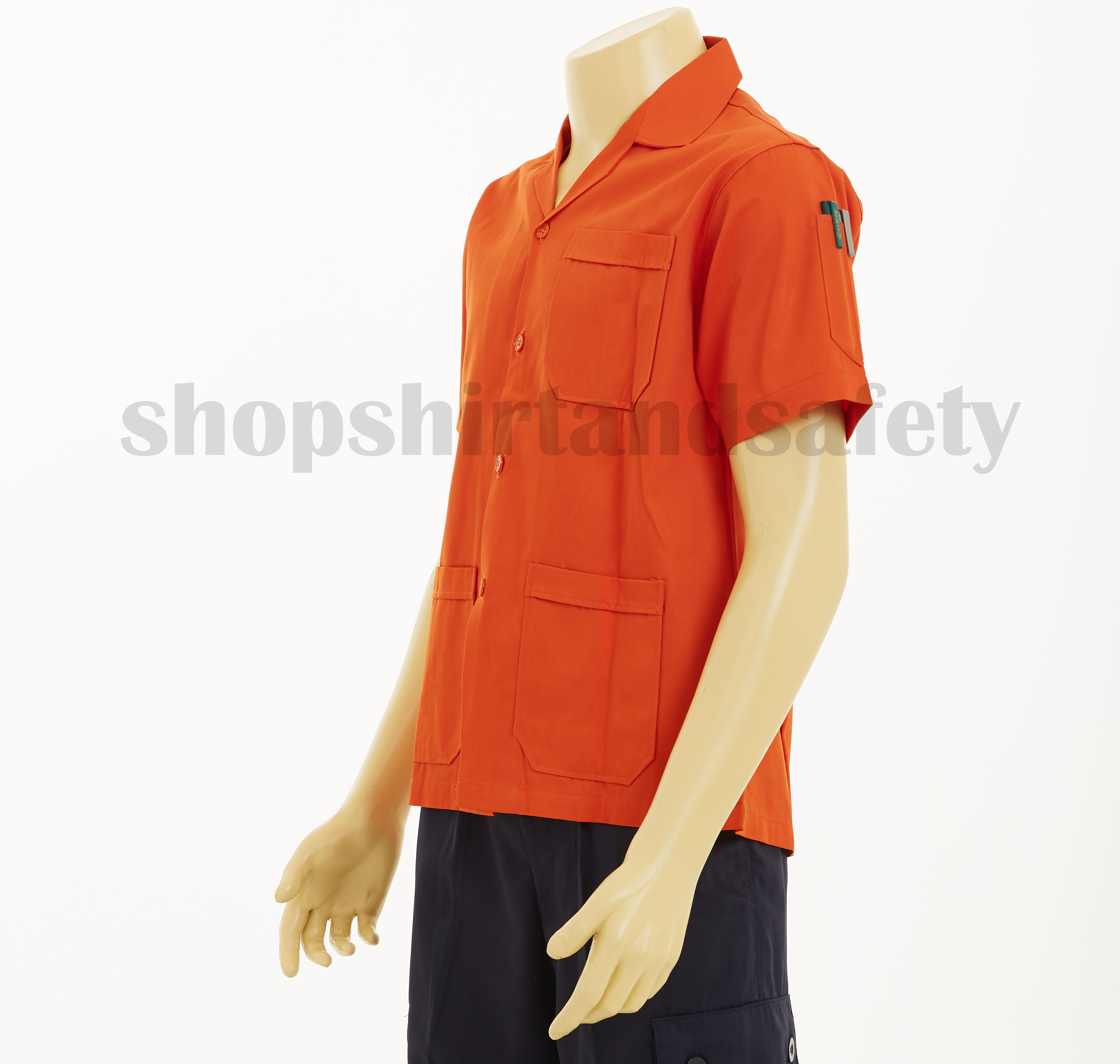 เสื้อช็อปแขนสั้นแบบสามกระเป๋าสีส้มล้วน