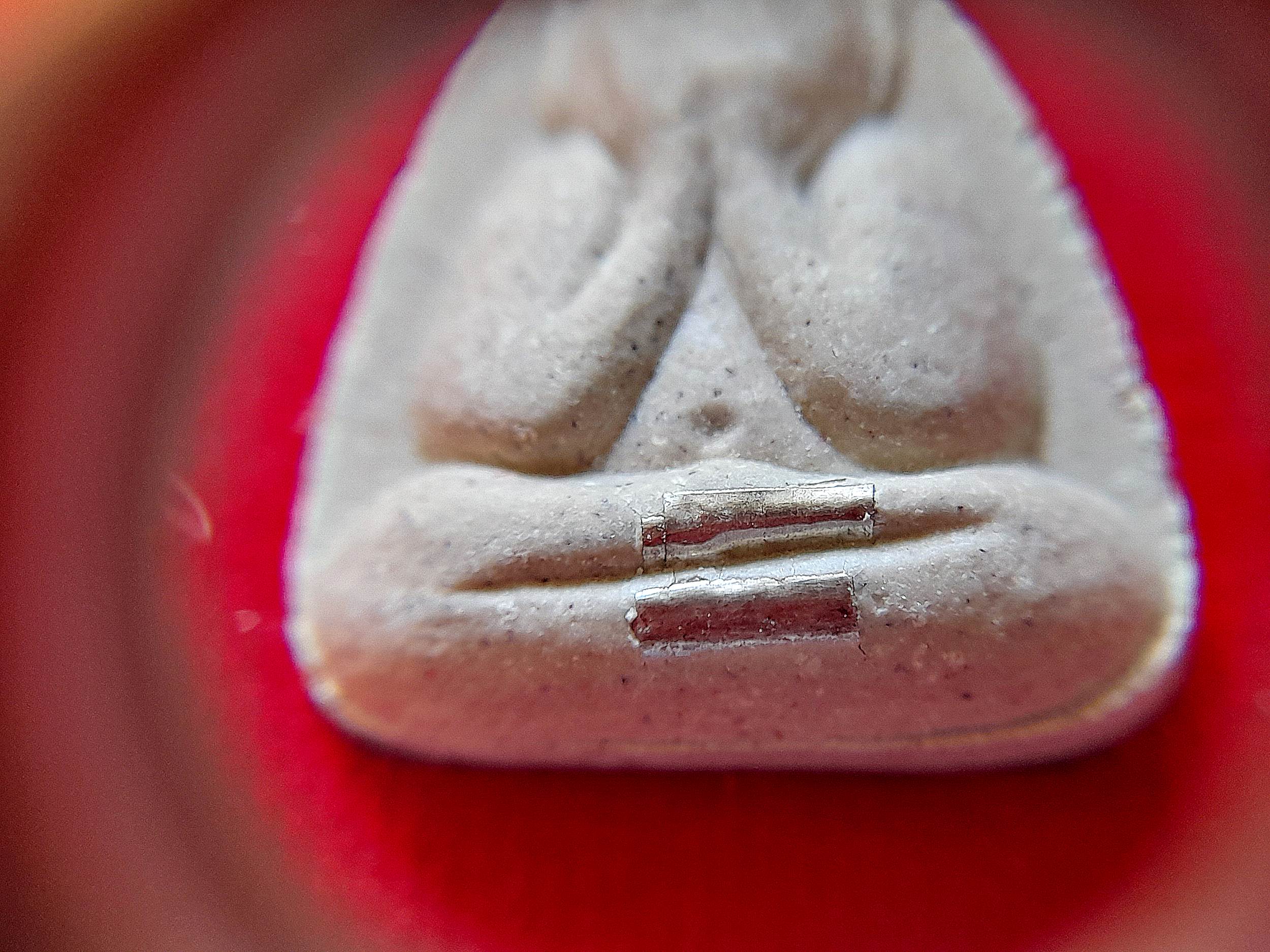 พระปิดตา(พิมพ์ปิดหูซาวเบาว์) หลวงปู่หมุน วัดบ้านจาน เนื้องผง(มวลสารเก่าหลวงปู่หมุน) (ฝัง ตะกรุดเงินแท้ 2ดอก) ปี2562 #รับประกันแท้ - สร้างและปลุกเสกโดยศิษย์เอกหลวงปู่หมุน - พระอาจารย์จ่อย (หลวงปู่อุดมทรัพย์)