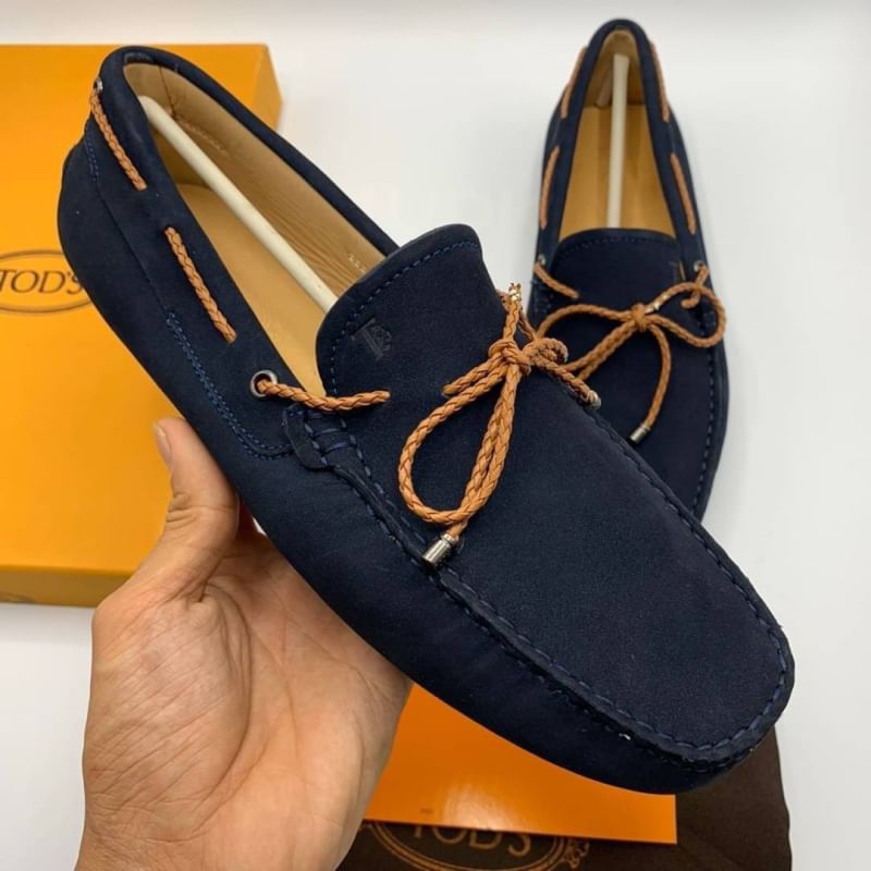 รองเท้า td men loafer ชาย 38-45 สอบถามรุ่นได้ค่ะมีหลายแบบกดดูด้านใน