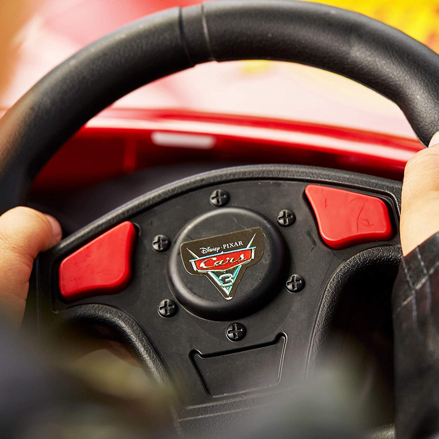 รถแบตเตอรี่สุดเท่ห์สำหรับเด็ก Huffy Disney Cars 3 Lightning McQueen 6V Battery-Powered Ride-On