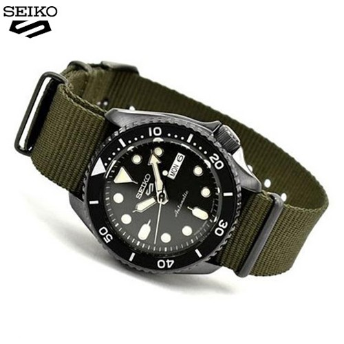 Karnvera Shop นาฬิกาข้อมือผู้ชาย Seiko 5 Sport Automatic รุ่น SRPD65k4