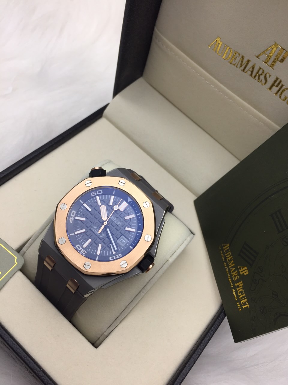 นาฬิกา Audemars Piguet Royal Oak Offshore ตัวเรือนสีเทา เกรด Mirror ดีไซน์สปอร์ต