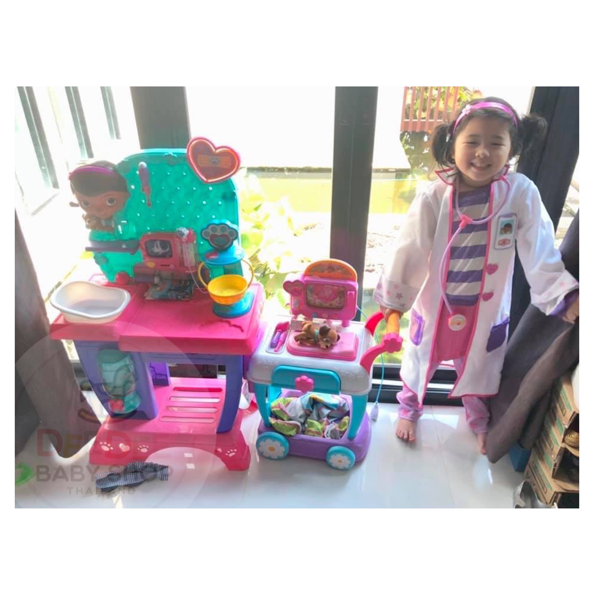 ชุดจำลองคลินิคคุณหมอสุดน่ารัก Just Play Disney Junior Doc McStuffins Pet Vet Checkup Center