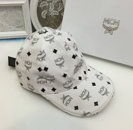 หมวก mcm cap hiend หลายแบบ สอบถามได้ค่ะสต็อคเปลี่ยนตลอด