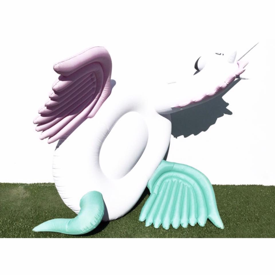 พูลโฟลทเพกาซัสสุดหรู Pool Float Giant Luxury Pegasus (Pastel)