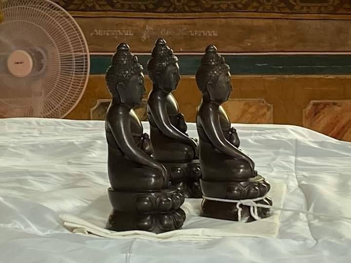 พระกริ่ง โสนันโท (ปลุกเสกที่วัดของหลวงปู่ปาน วัดบางนมโค) (ขนาดตั้งบูชา สูง11นิ้ว กว้าง6นิ้ว ลึก4.5นิ้ว) เนื้อทองเหลือง ปี2565 (จัดสร้าง108องค์) #รับประกันแท้ - ปลุกเสกโดย หลวงตาชลอ วิมโล (ศิษย์หลวงพ่อฤาษี วัดท่าซูง)