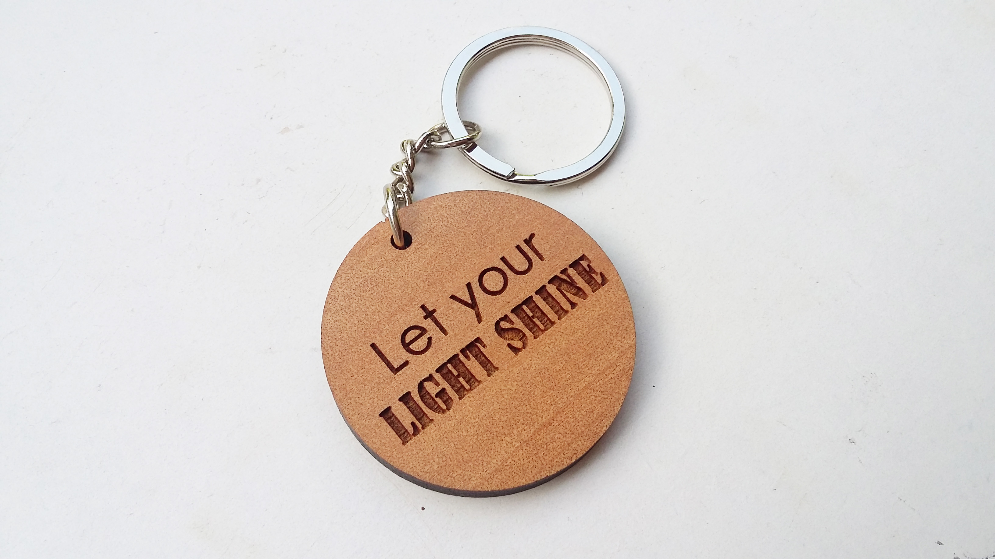 พวงกุญแจไม้ พวงกุญแจไม้ใส่ข้อความ