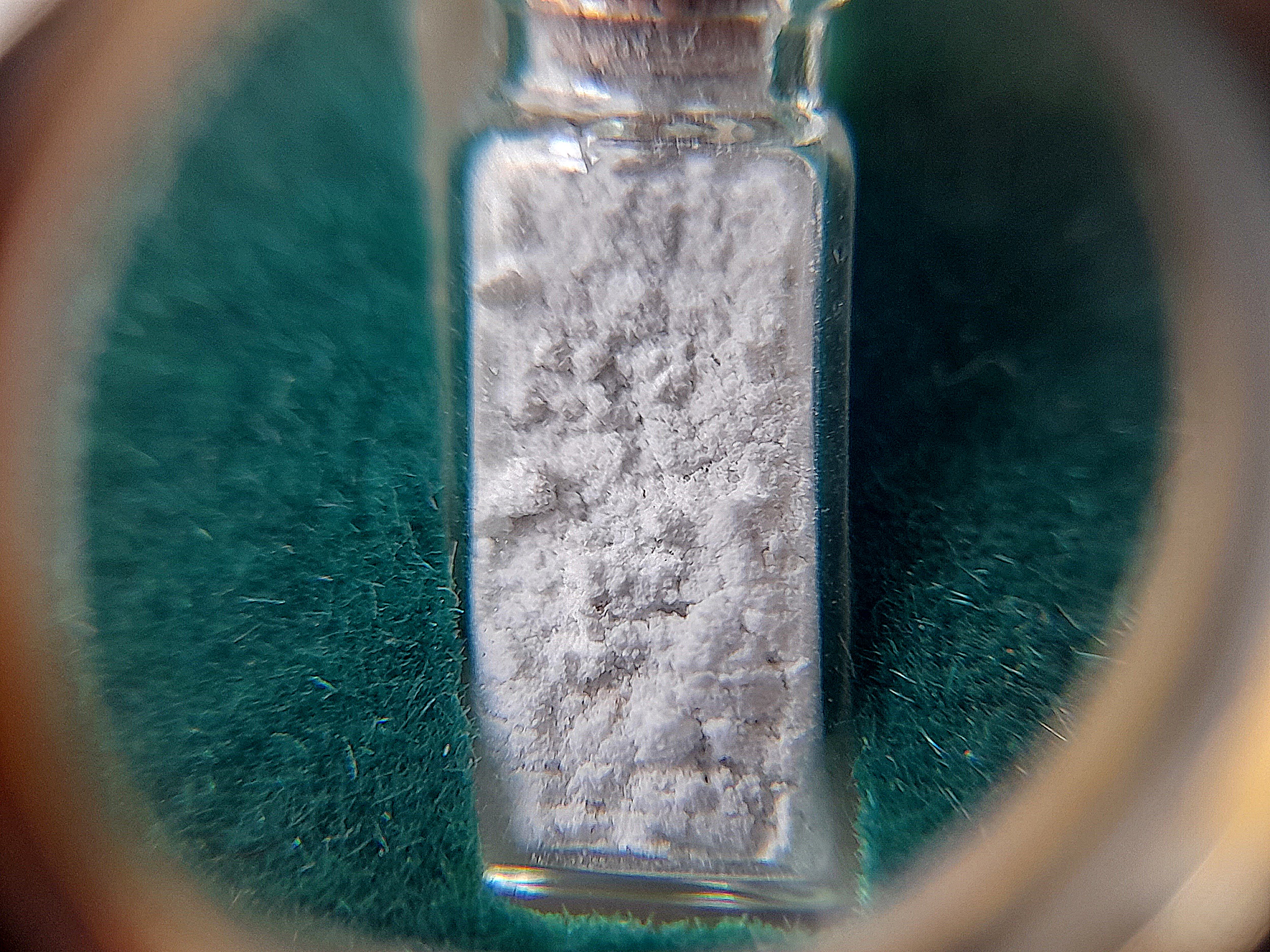 หนังสือ หลวงพ่อชาญณรงค์ เล่ม1 (พิมพ์ครั้งที่2 ความหนา 299หน้า) ปกแข็ง อย่างดี สภาพดี ปี2560 + ผงพุทธคุณ #รับประกันแท้ - เขียนโดย ฅนขลัง คลังวิชา