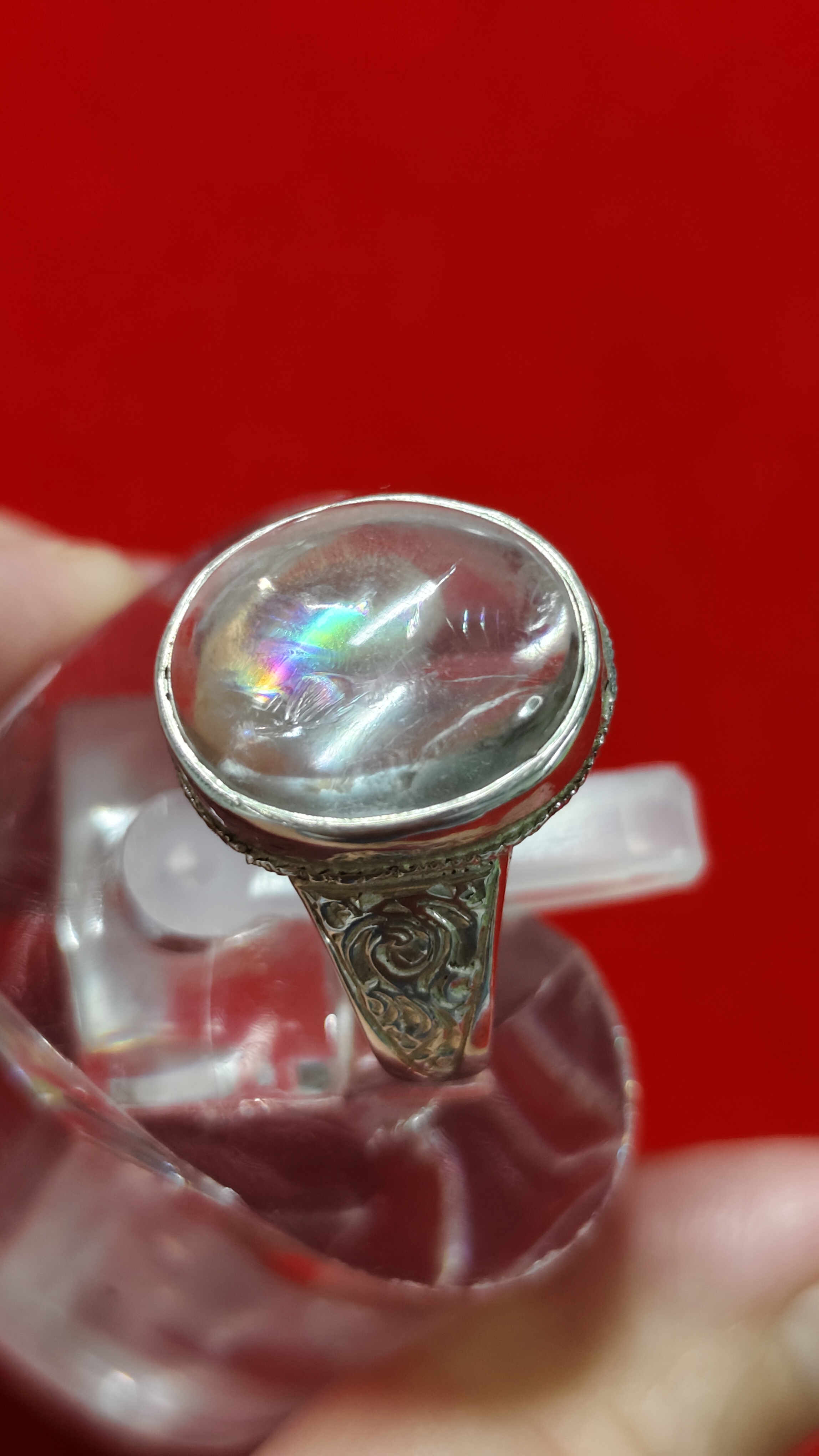 แหวนแก้วโป่งข่าม(แก้วประกายรุ้ง)