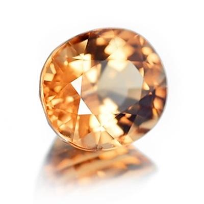 Malaya Garnet พลอยมาลายาการ์เน็ต เป็นพลอยลูกผสมระหว่างไพโรปกับสเปสซาไทท์ รูปไข่หนัก สีส้มสวย สีโทนหวาน ความสะอาดมองตาเปล่าไม่มีตำหนิ