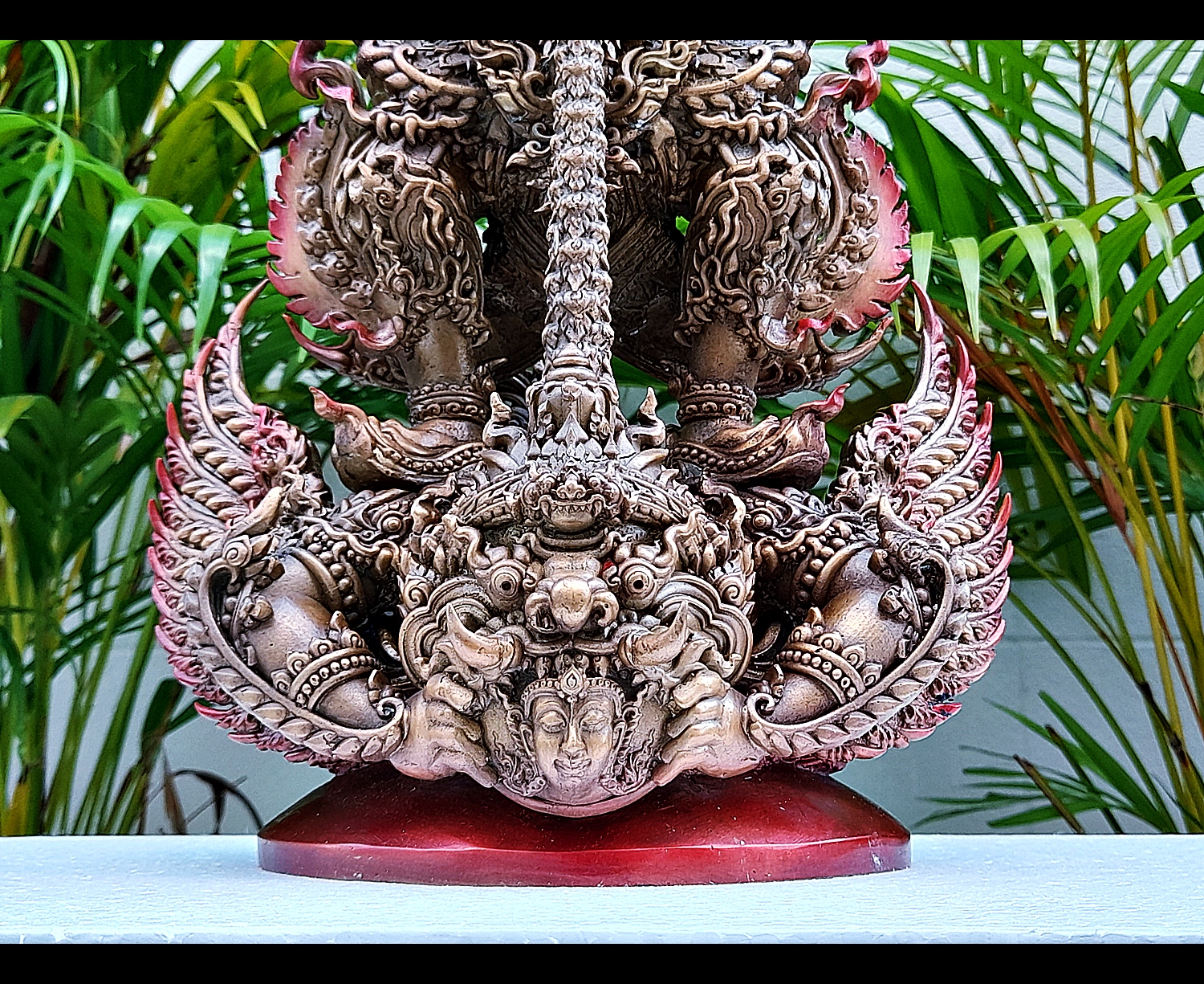 รูปหล่อ ท้าวเวสสุวรรณ ยืนถือกระบอง ทรงบน หลัง ราหู เนื้อทองเหลือง เต็มสูตร งานเน้นรายระเอียดปราณีต (ขนาดสูง16นิ้ว) - (ราหู มี ปีกเป็นครุฑ มี ลำตัวเป็นพญานาค) - (ปลุกเสกฤกษ์ เสาร์5 ปี2563)