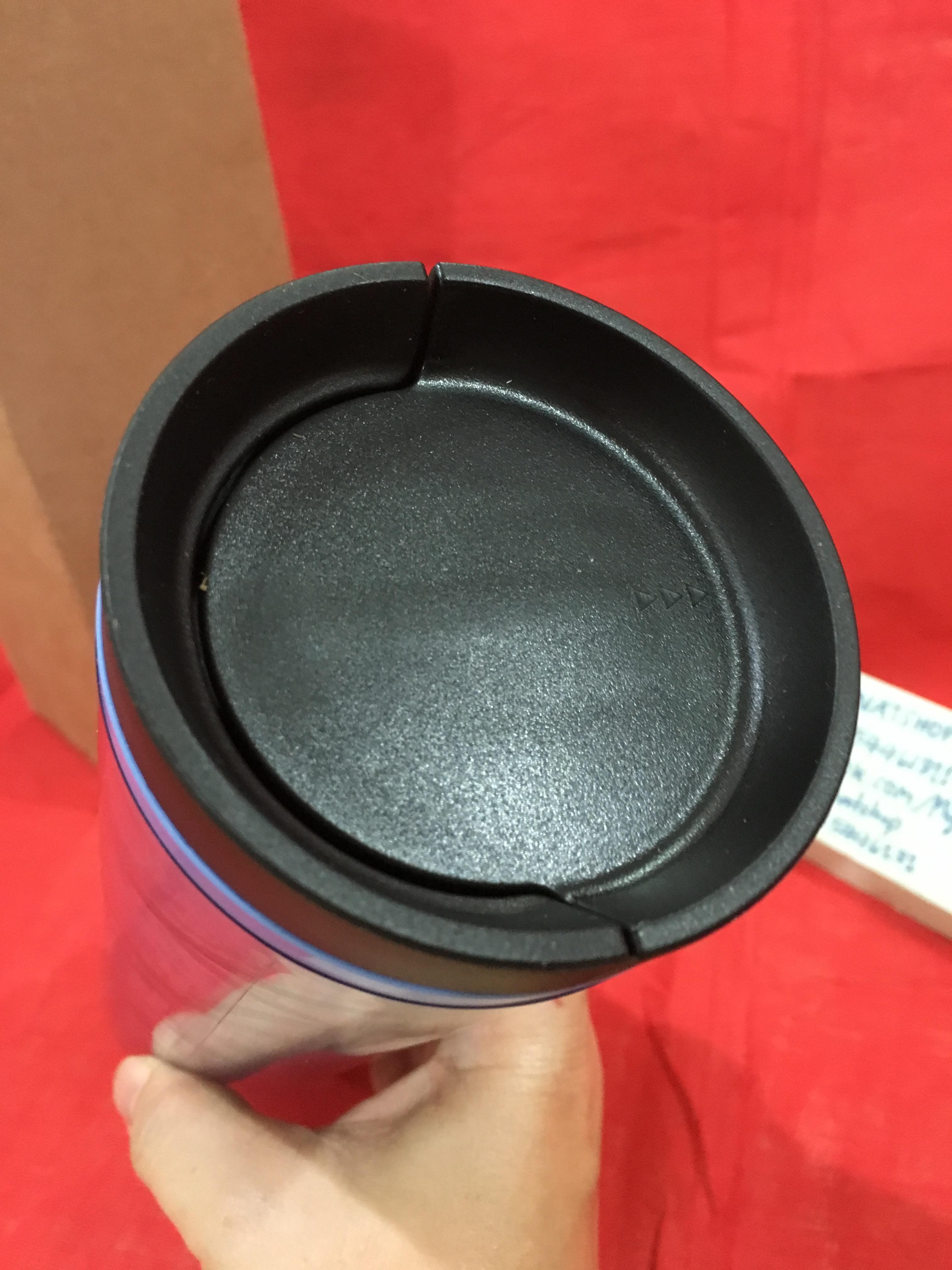 Starbucks USA Siren Anniversary Golden Star 2016 แก้วเก็บเย็นพลาสติกหนา2ชั้น ขนาด 16 oz ลวดลายเงือกsiren ออกแบบได้เก๋ไก๋มากๆค่ะ ดาวทองเด่นมาแต่ไกลค่ะ ราคาโปรโมชั่นด้วยค่ะ