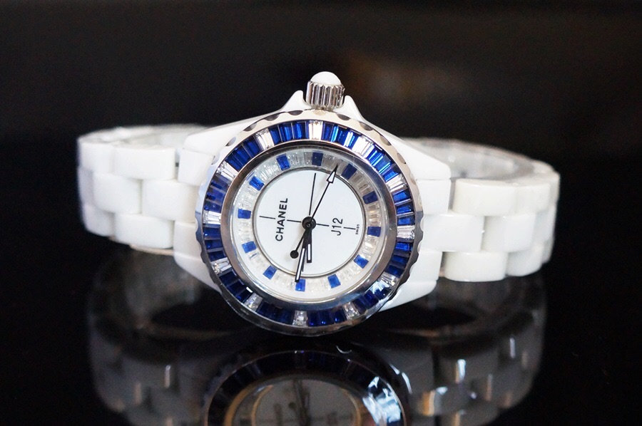 นาฬิกา Chanel J12 White Diamonds เกรด Mirror หน้าปัดนำ้เงิน ประดับเพชร สายเซรามิคแท้ 100%