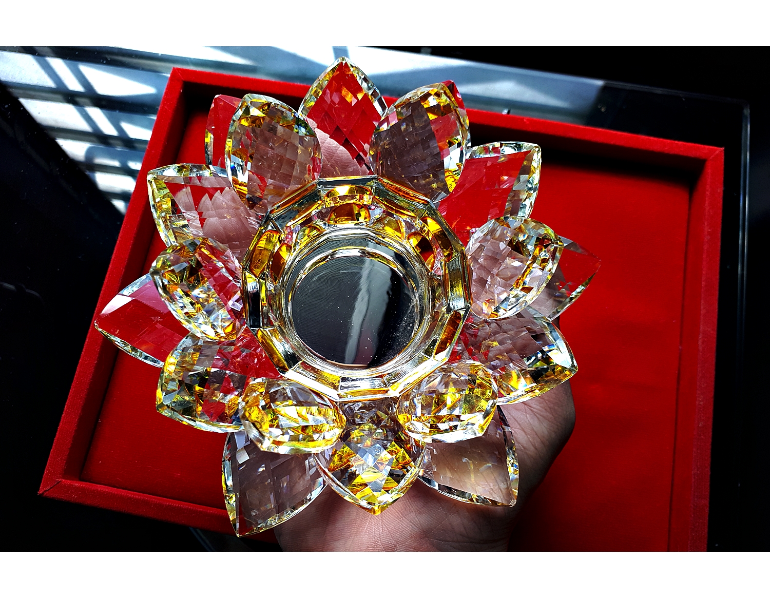 ฐานวางลูกแล้ว ขาตั้งที่วางลูกแก้ว ฐานคริสตัลกลีบดอกบัว2ชั้น คละสีต่างๆ หลากสี หลายขนาด (ขายปลีก ขายส่ง)