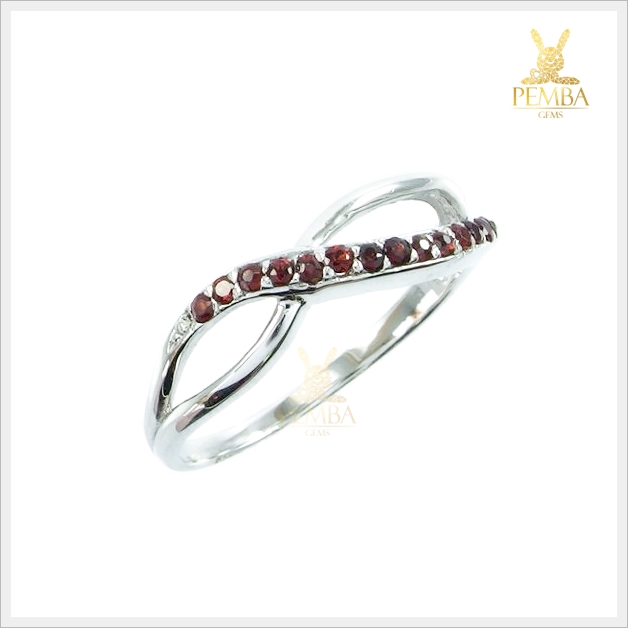 แหวนโกเมนแท้ เงินแท้ ชุบทองคำขาว ดีไซน์รูป Infinity สุดเก๋ แหวนพลอยแท้