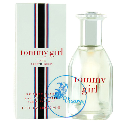 Tommy Hilfiger Tommy Girl Cologne Spray 30mL กลิ่น Floral Fruity Group กลิ่นนี้หอมแบบสาวน้อยธรรมชาติ ไร้เดียงสา เหมือนได้ไปนั้งกลางทุ่งหญ้า