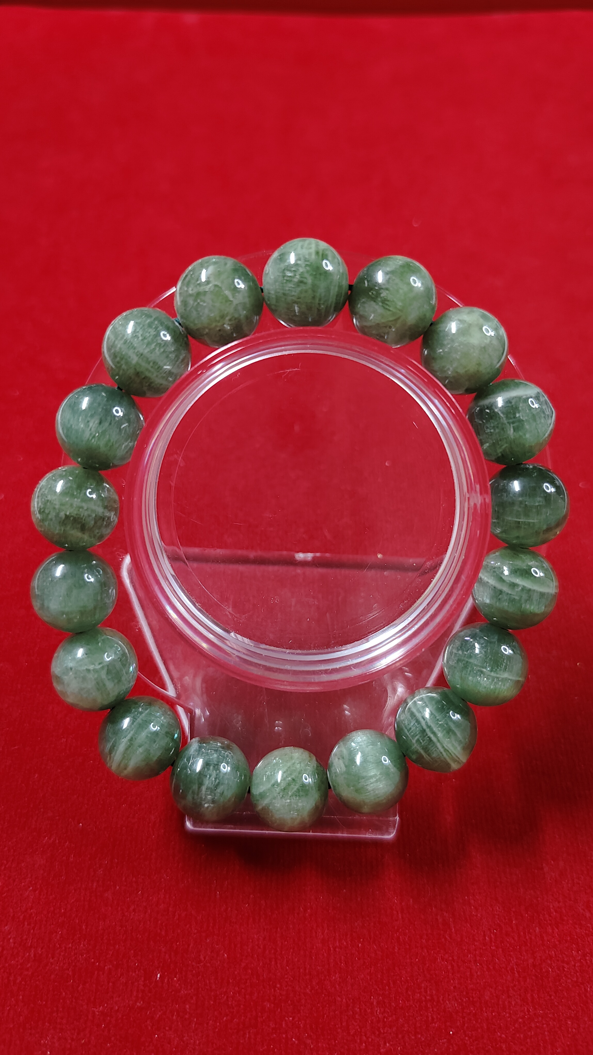 #ข้อมือหินการ์เนตเขียว รหัสbh-0053