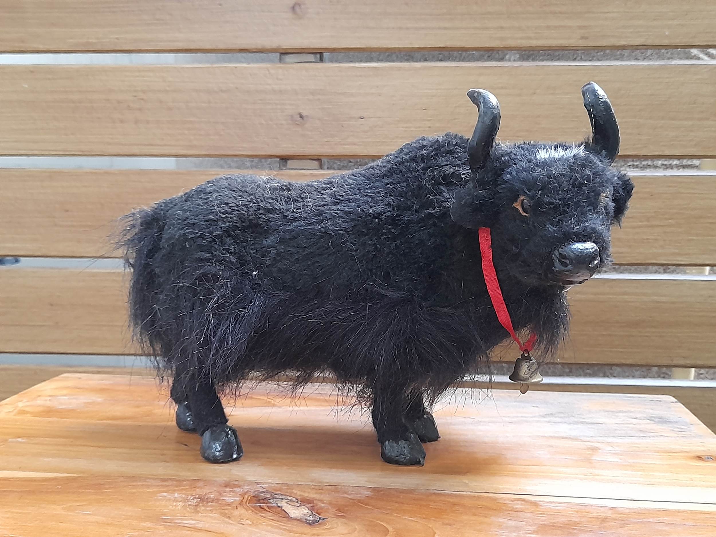 วัวธนู (วัว+ควาย) (ขนาดใหญ่ ตั้งบูชา) (ทำจากหนังขนกูปรีแท้) ปี2563 #รับประกันแท้