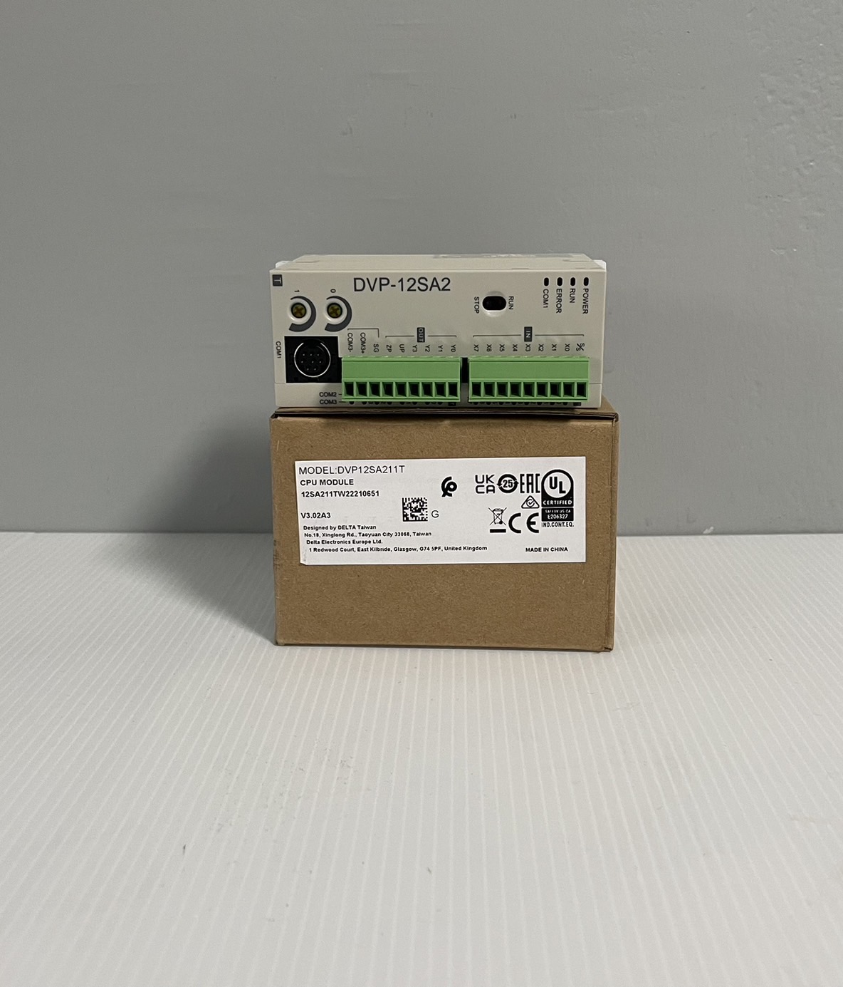 Delta PLC DVP Series Model:DVP12SA211T 8DI/4DO 24V (Transistor)