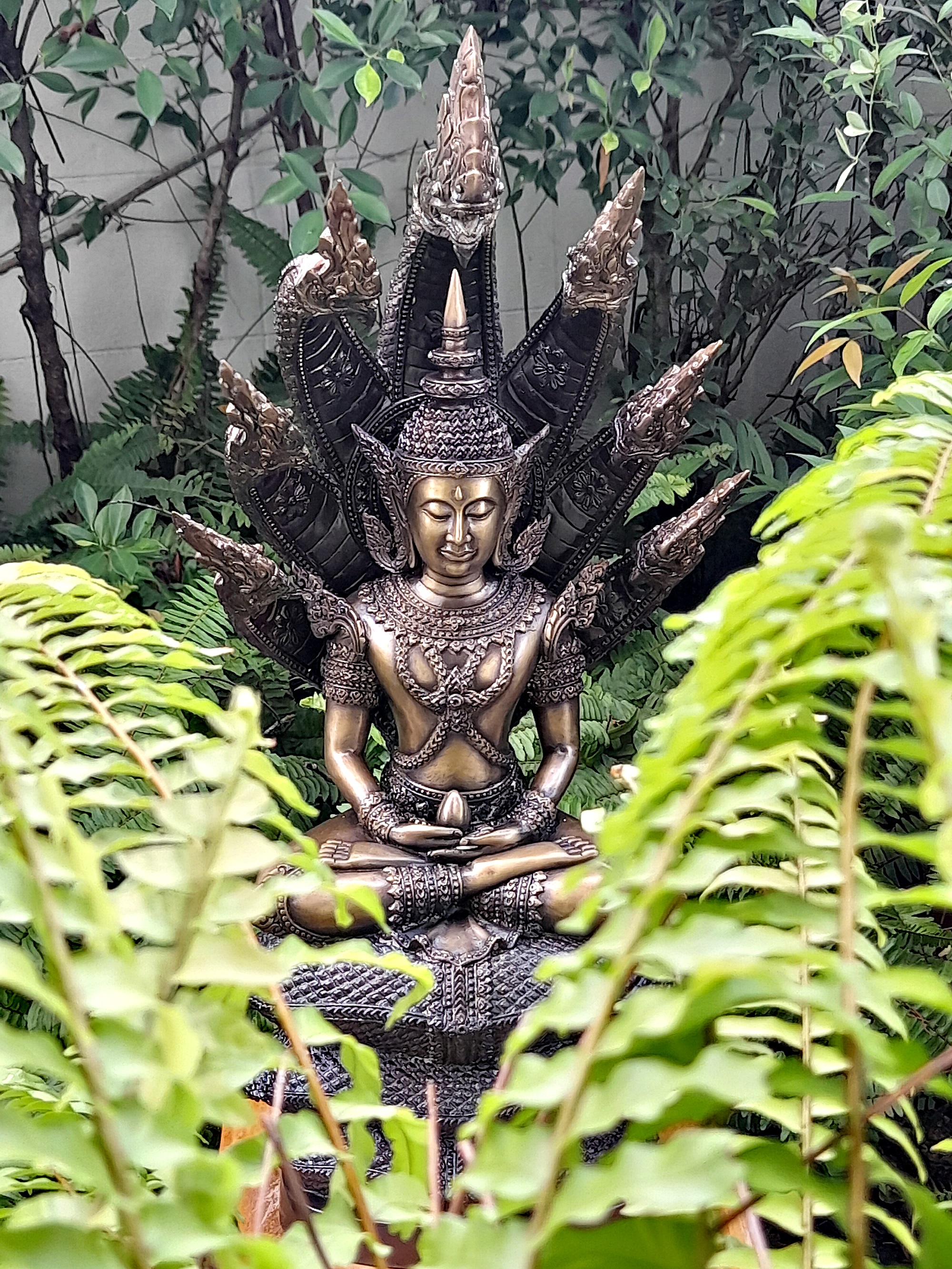 รูปหล่อ พระนาคปรก(พระไภษัชยคุรุพุทธเจ้า) ฐาน3ชั้น ปาง สมาธิทรงเครื่อง พระจักรพรรดิ พญานาคปรก7หัว เนื้อทองเหลือง (ขนาดใหญ่ตั้งบูชา หน้าตัก9นิ้ว สูง26นิ้ว) ปี2564 #รับประกันแท้ (จัดสร้างน้อยเพียง60องค์)