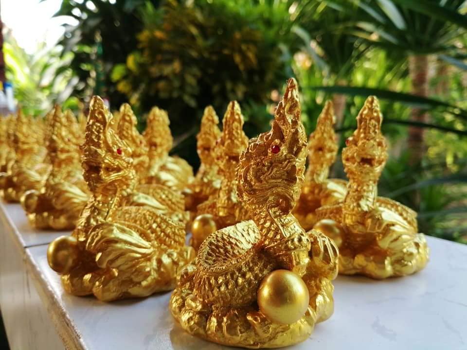 รูปหล่อ พญานาค เนื้อเรซิ่น (คุณภาพเกรดA) (ตาเพชรสีแดง) (สูง7.9ซม) (ขายปลีก ขายส่ง)