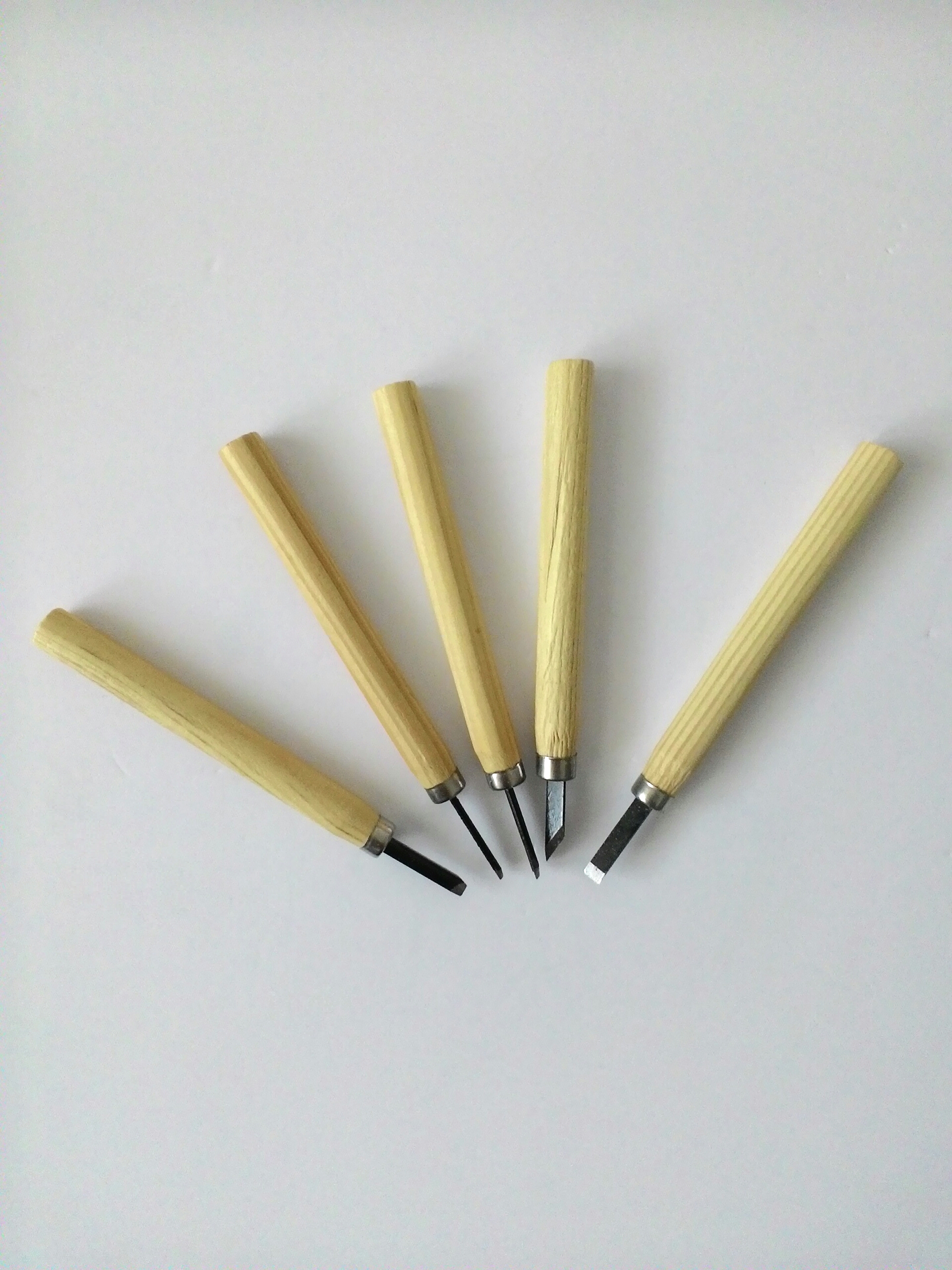 อุปกรณ์แกะสลัก