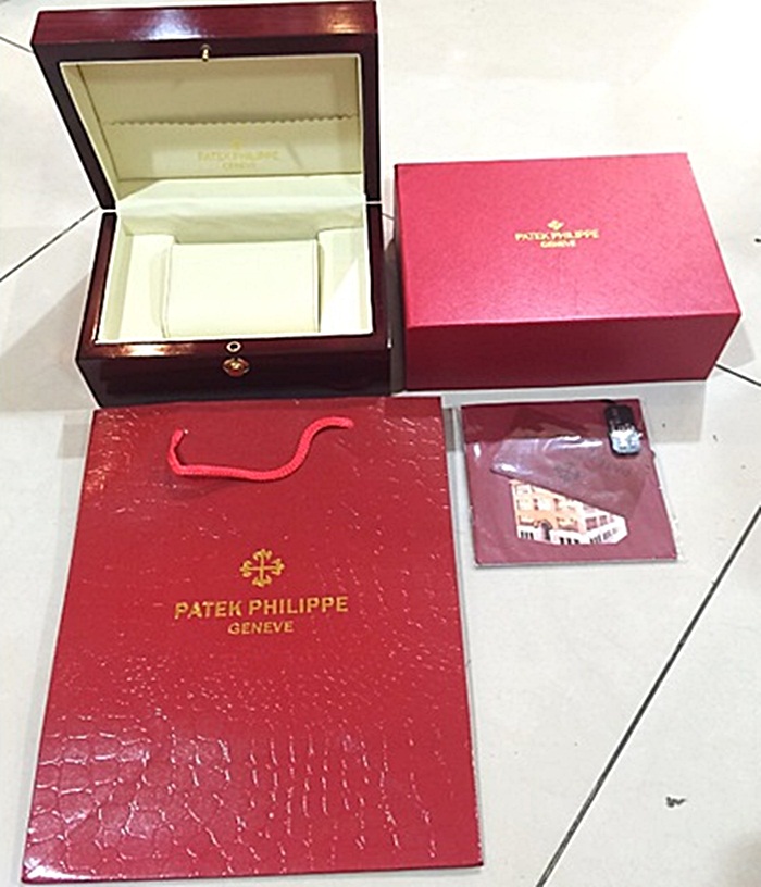 กล่องนาฬิกา แบรนด์ Patek Philippe
