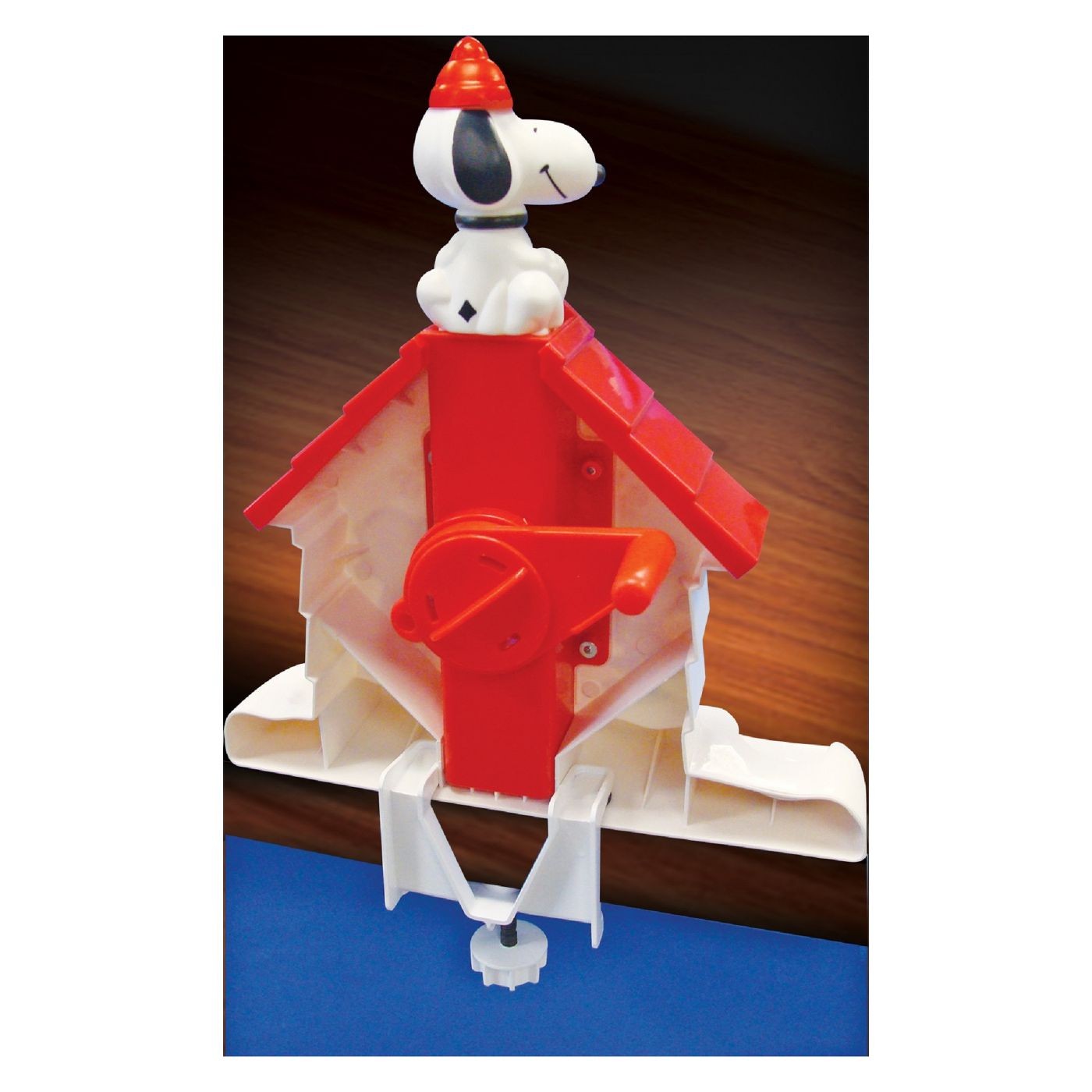 เครื่องทำน้ำแข็งใสเกล็ดหิมะสำหรับเด็ก Cra-Z-Art The Original Snoopy Sno-cone Machine