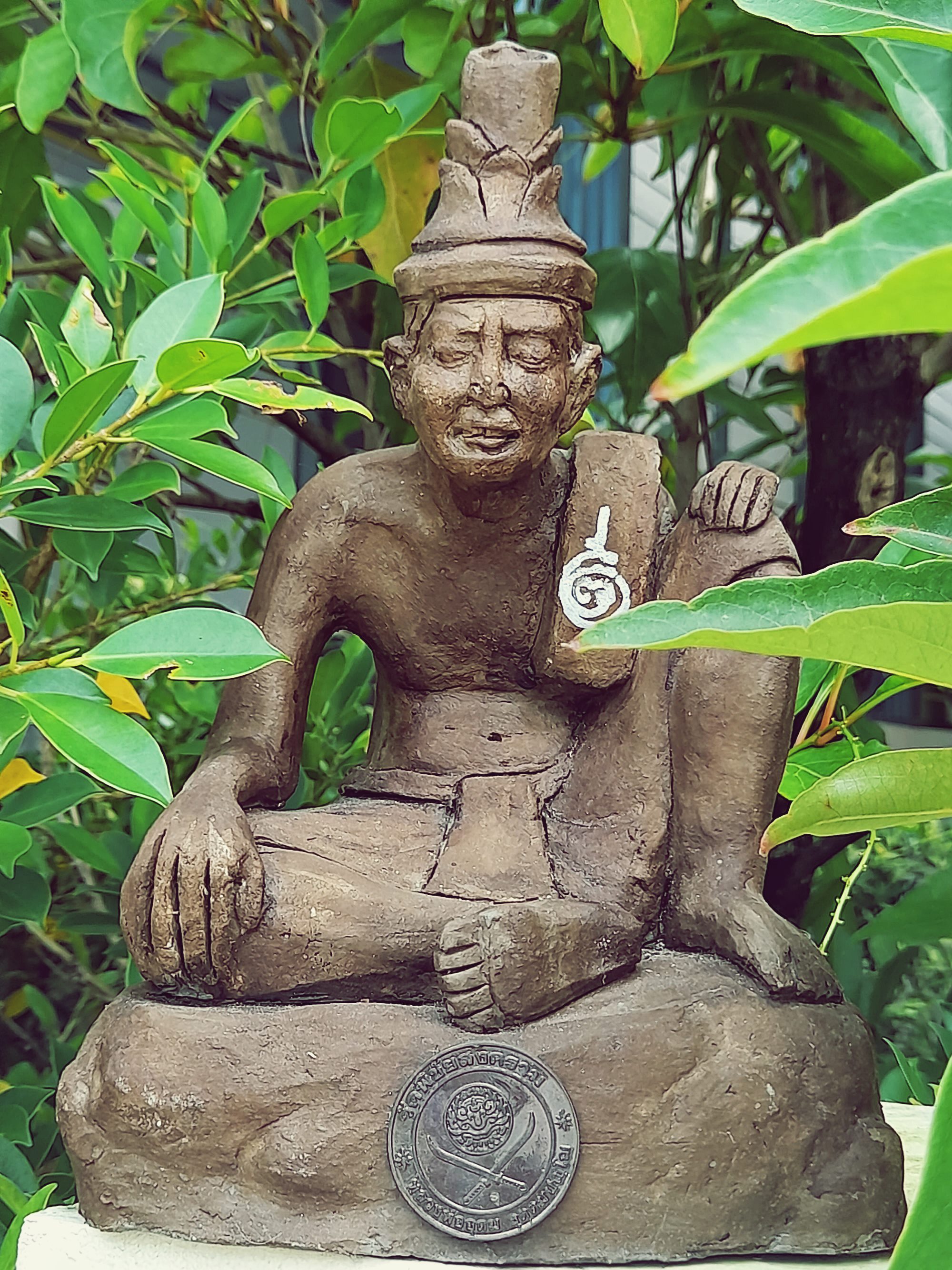 รูปปั้น พ่อปู่ฤาษี นารอท (พ่อแก่) รุ่น2 #รุ่นสุดท้าย พิธีโชคดี เนื้อดินผสมว่าน (ปั้นมือ แบบโบราณ ฐาน7นิ้ว สูง10นิ้ว) จารยันต์ ฐานบรรจุแผ่นยันต์เงิน (จัดสร้าง200ตน) ปี2564 #รับประกันแท้และทัน