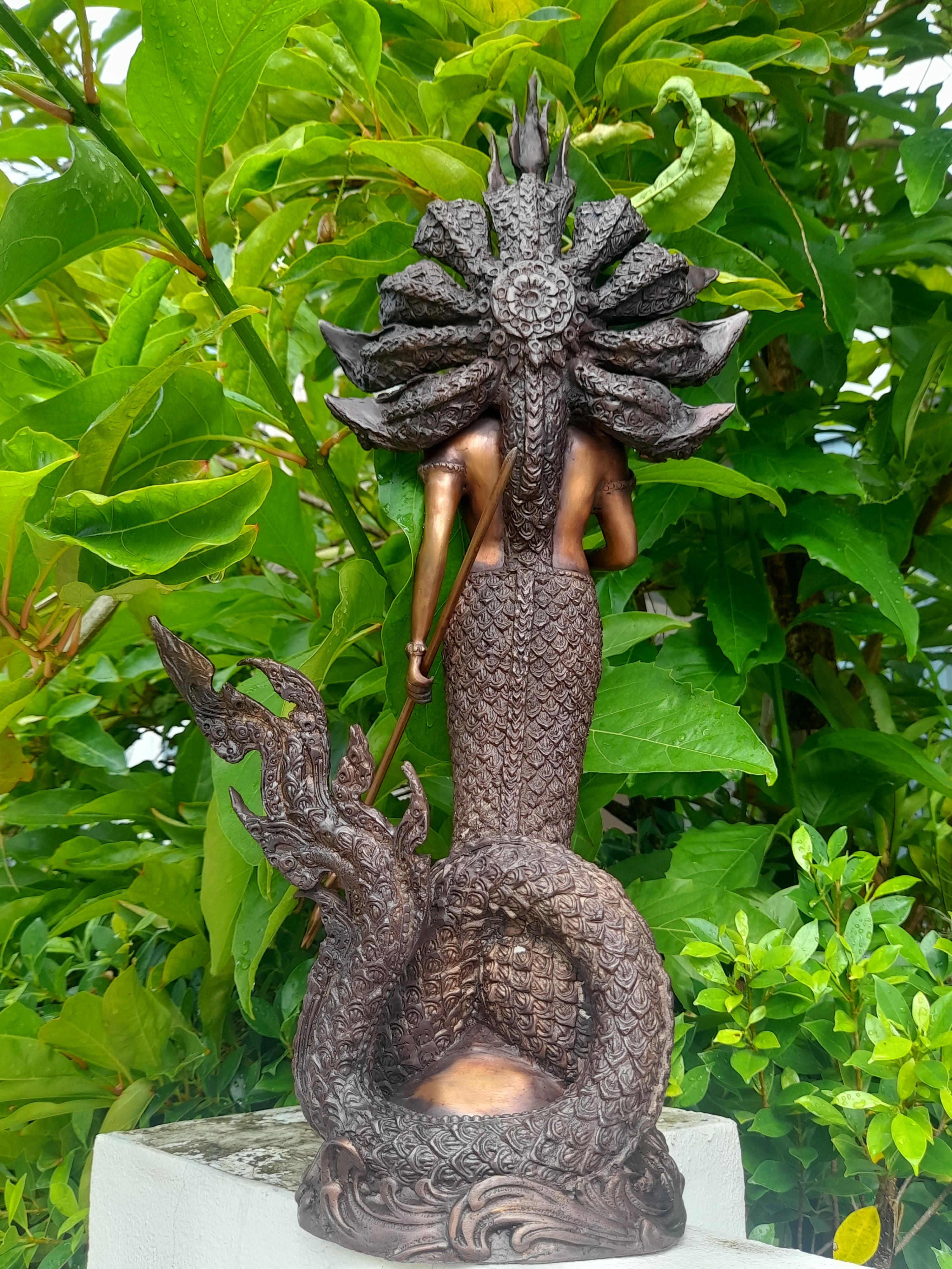 รูปหล่อ พญานาคราช ปาง ประทานพร มนุษย์ ครึ่งพญานาค นาคปรก 9หัว เศียร เนื้อทองเหลือง สีสัมฤทธิ์ (สูง22นิ้ว) (งานพรีออเดอร์สั่งทำ 2เดือน)