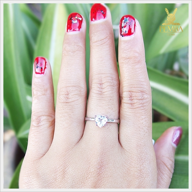 แหวนเพทายขาว เพิ่มเสน่ห์น่าหลงใหล ผู้คนรักใคร่ แหวนพลอยแท้